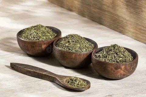 تصویر 1 از قیمت عمده فروشی سبزی ترخون خشک + ارسال سریع